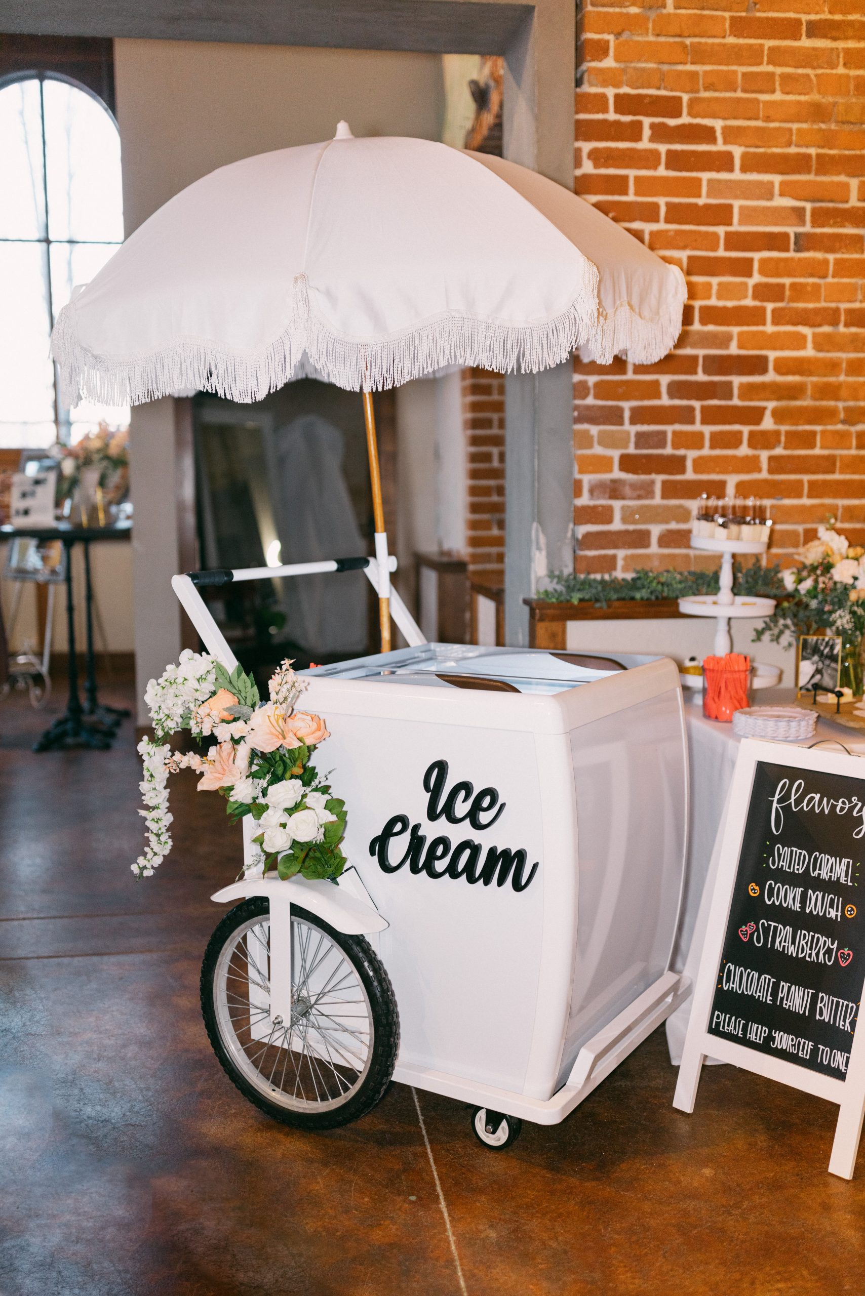 Stella's vintage umbrella ice cream cart